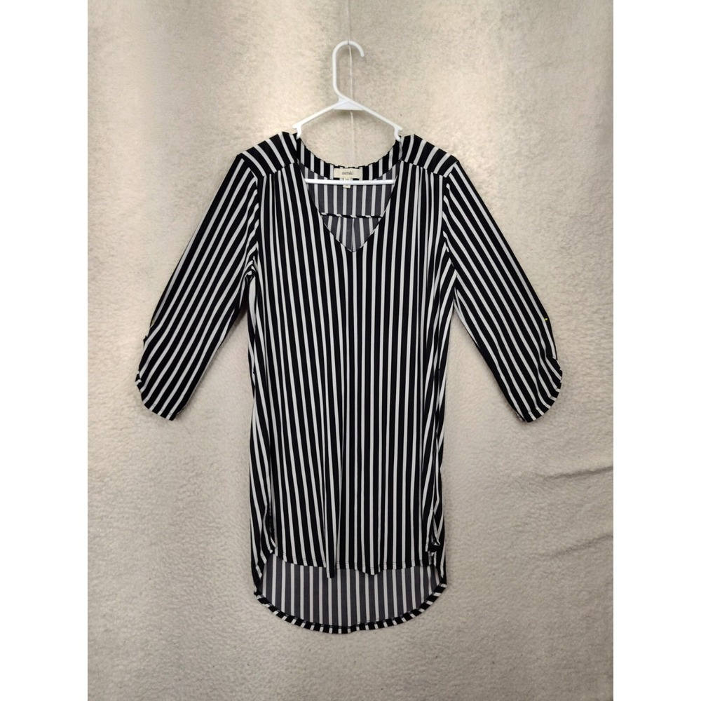 Meraki Women Top Medium Black Striped Poly Blend 3/4 Sleeve Casual Tunic Shirt